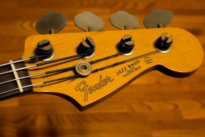 tête Fender Jazz Bass